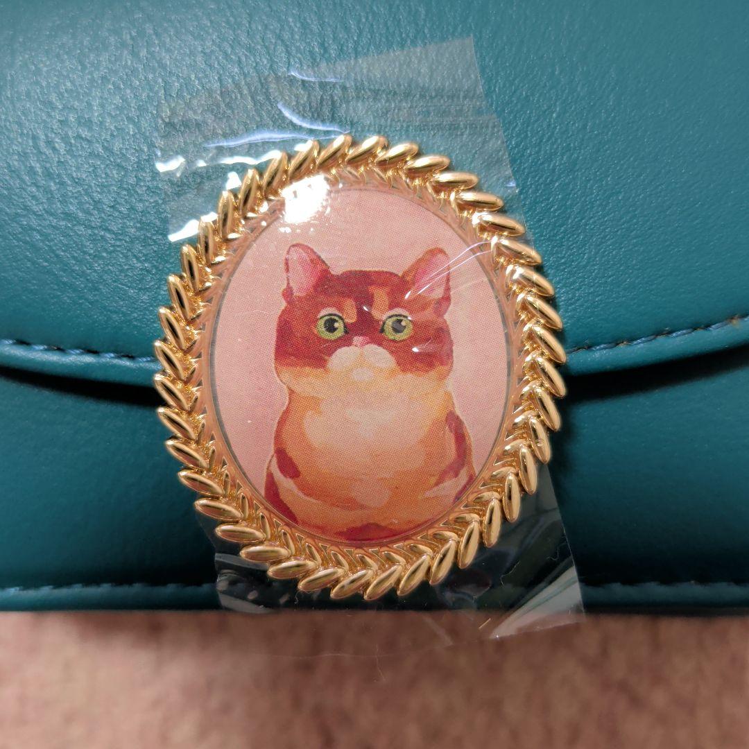 新品・未使用品　PAUL & JOE　三つ折りミニ財布　CAT BROOCH　緑