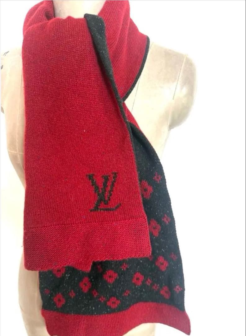 レア！Louis Vuitton 赤 マフラー