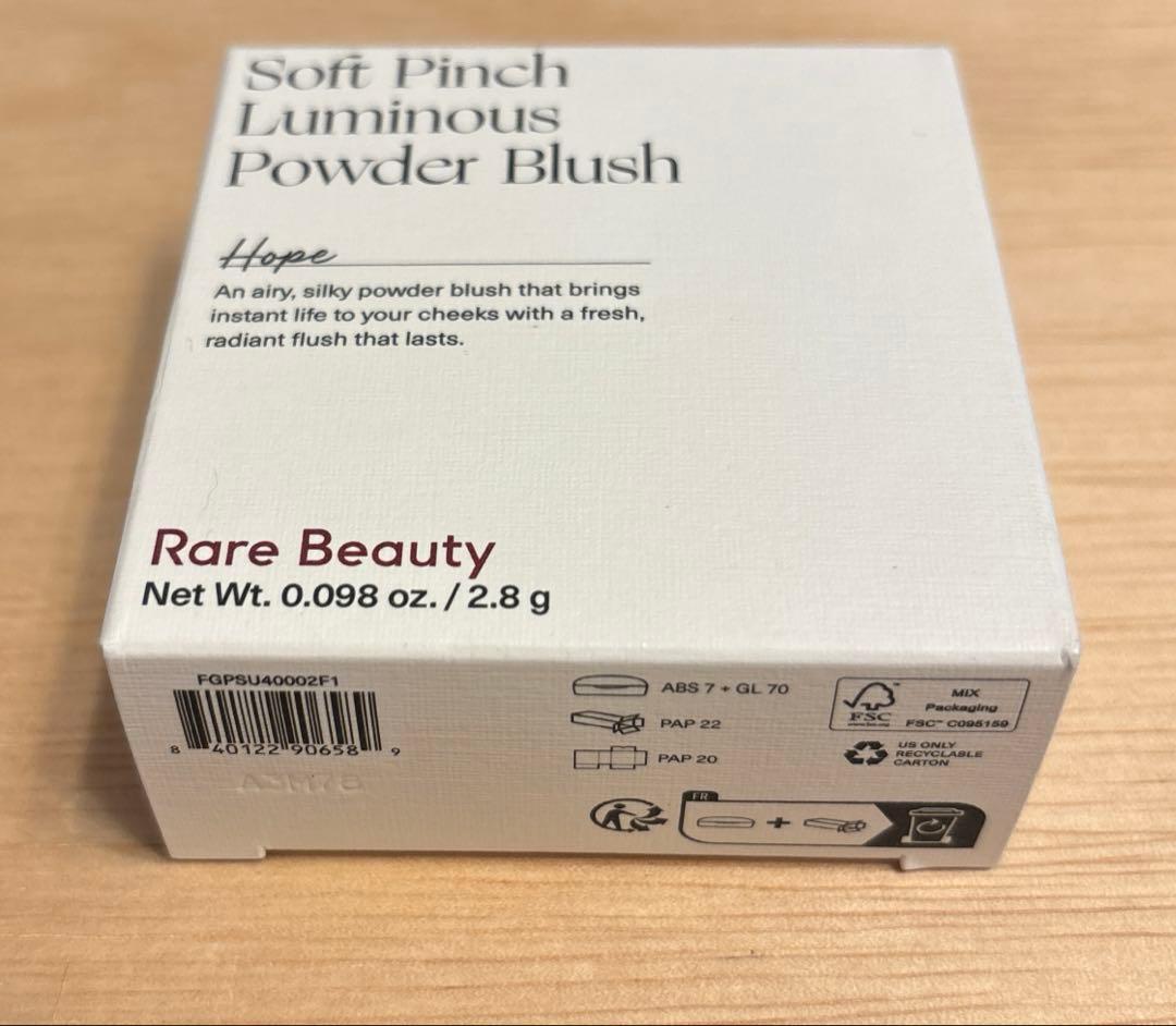 Rare Beauty レアビューティー　チーク　ブラッシュ　ホープ