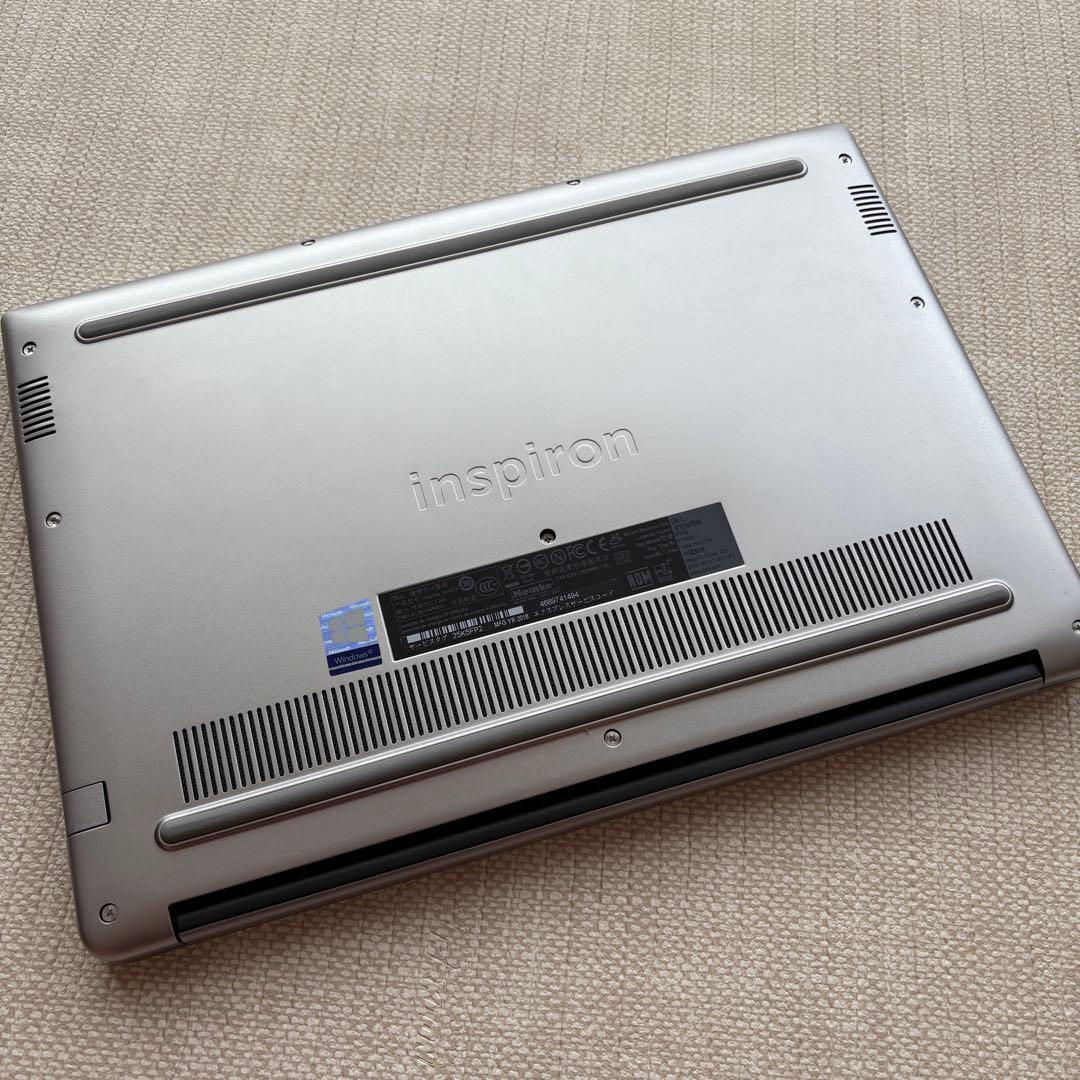 【お買い得！】Dell Inspiron 7472 Core i7 シルバー