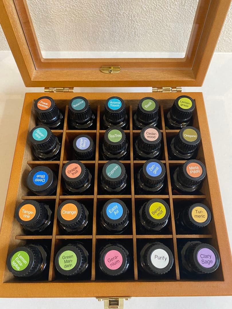 【フランキンセンスのみ新品】doTERRA EO25本 木箱etc.セット