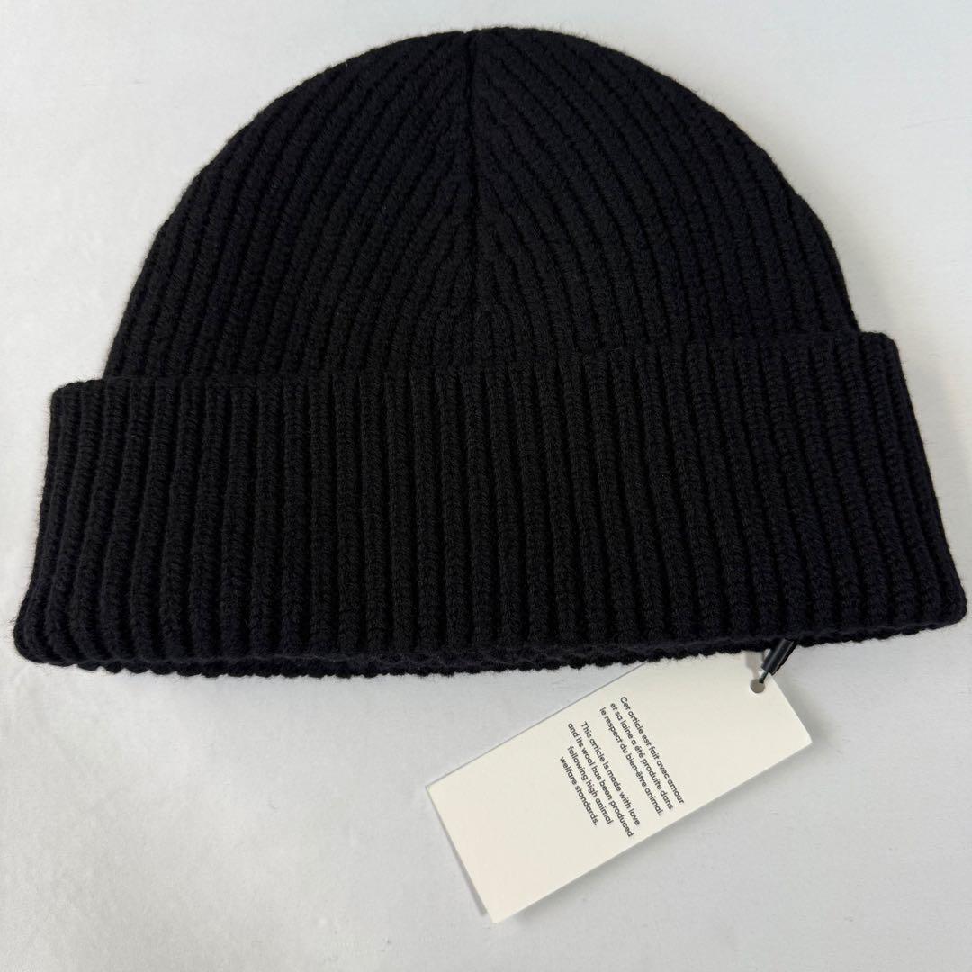 新品未着用 Ami Paris メリノウールビーニー ニット帽 ブラック 黒ロゴ