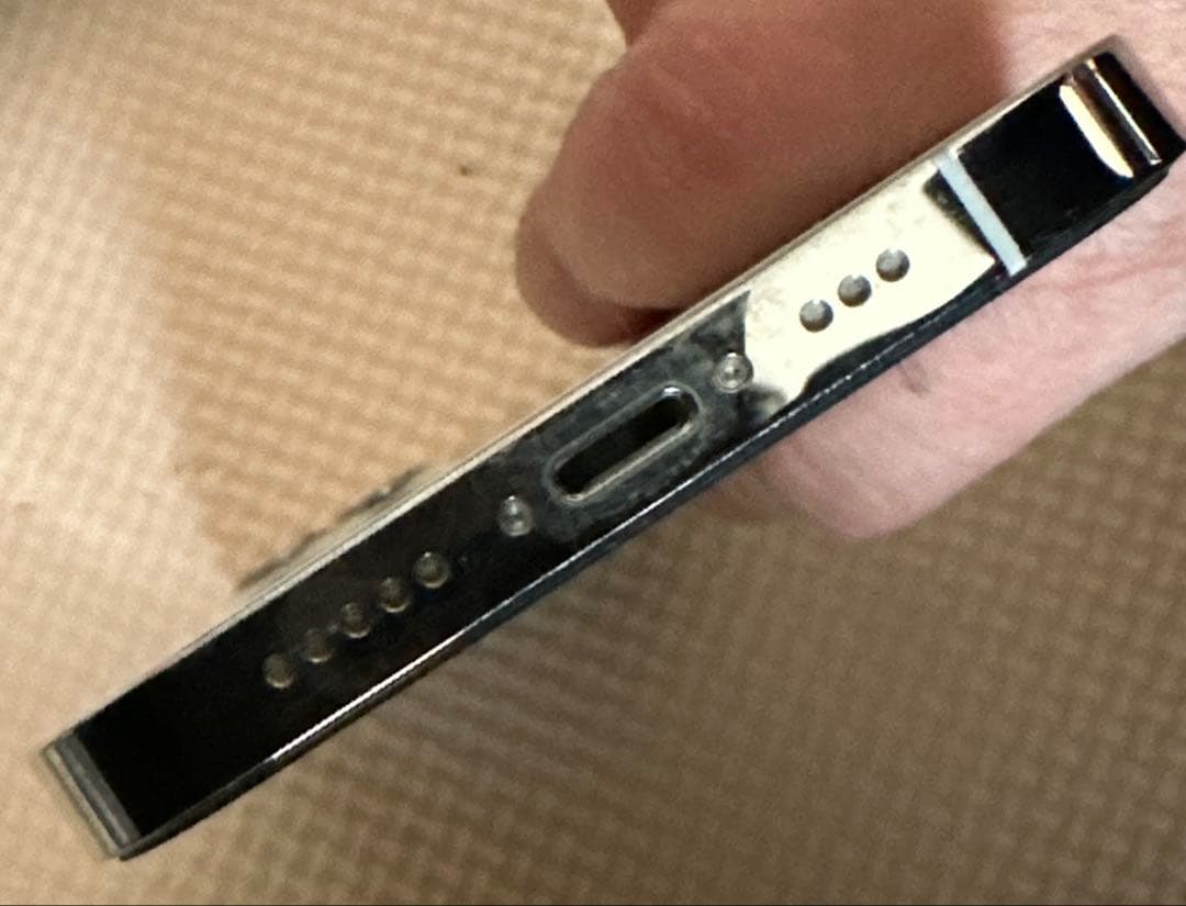 iPhone12Pro シルバー simフリー 512GB