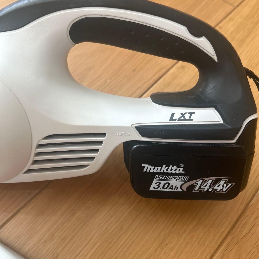 マキタ　掃除機　充電器　セット