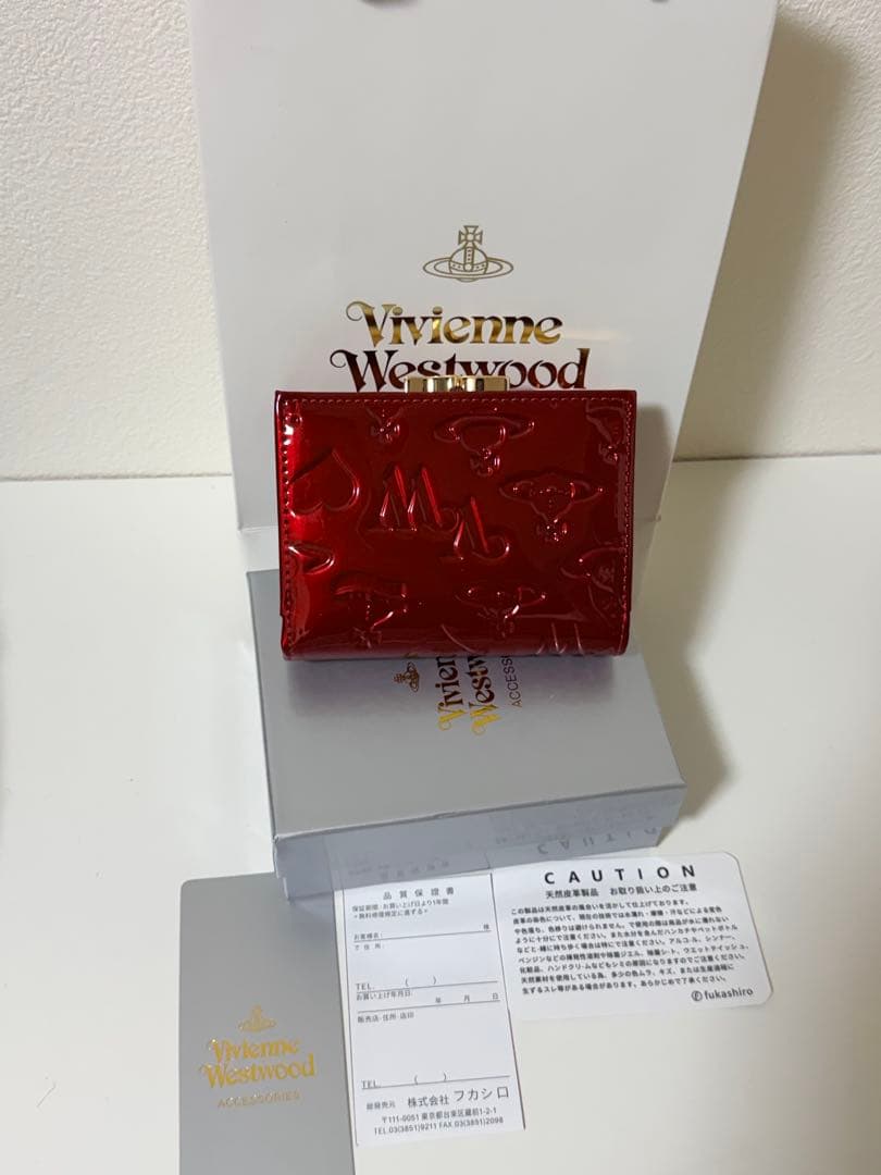 Vivienne Westwood ヴィヴィアン 三つ折り財布 エナメル レッド
