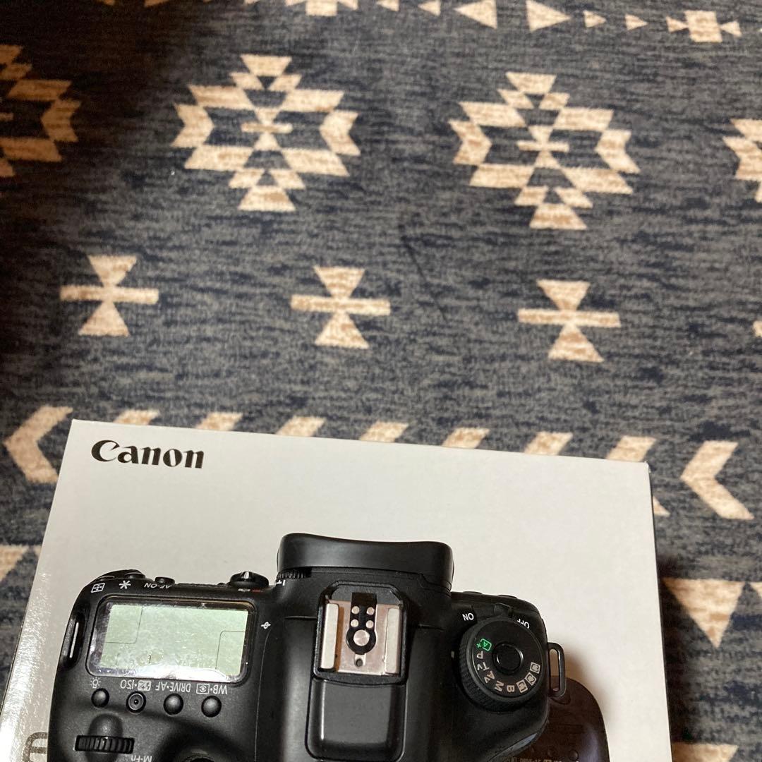 美品 Canon EOS 7D Mark II 本体