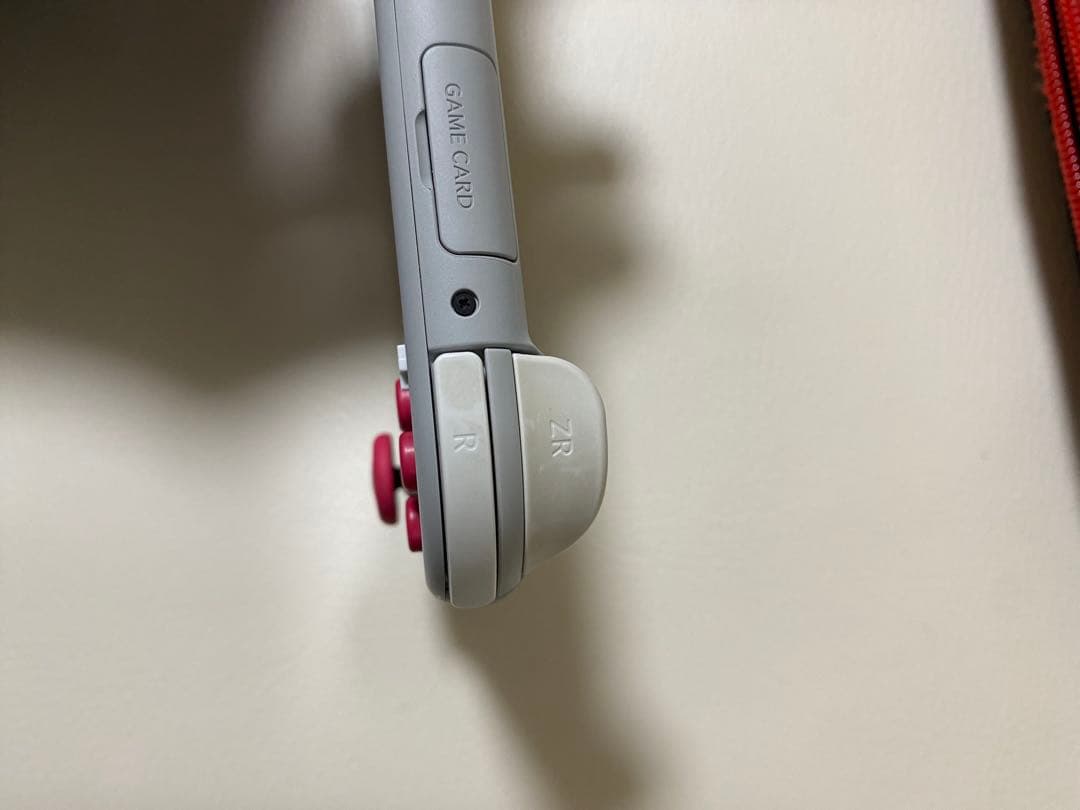 Switch right 限定ザシアン、ザマゼンタモデル