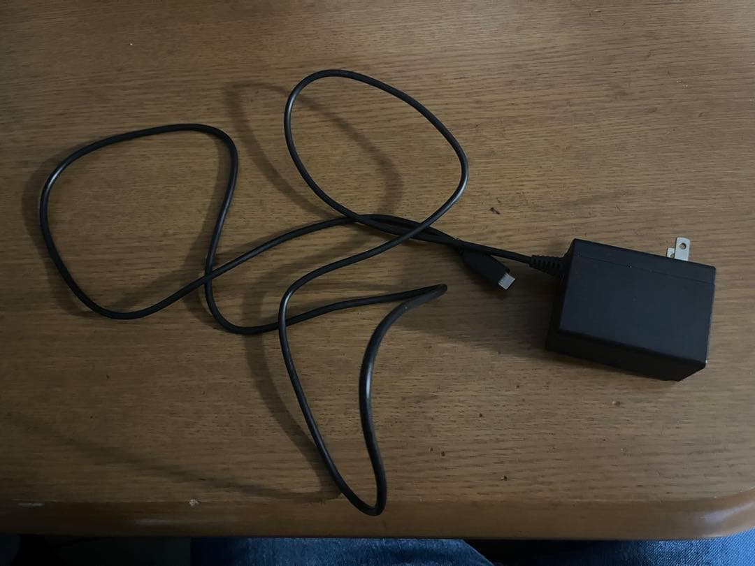 Nintendo Switch 赤 本体 + Joy-Con 2個　ジャンク品