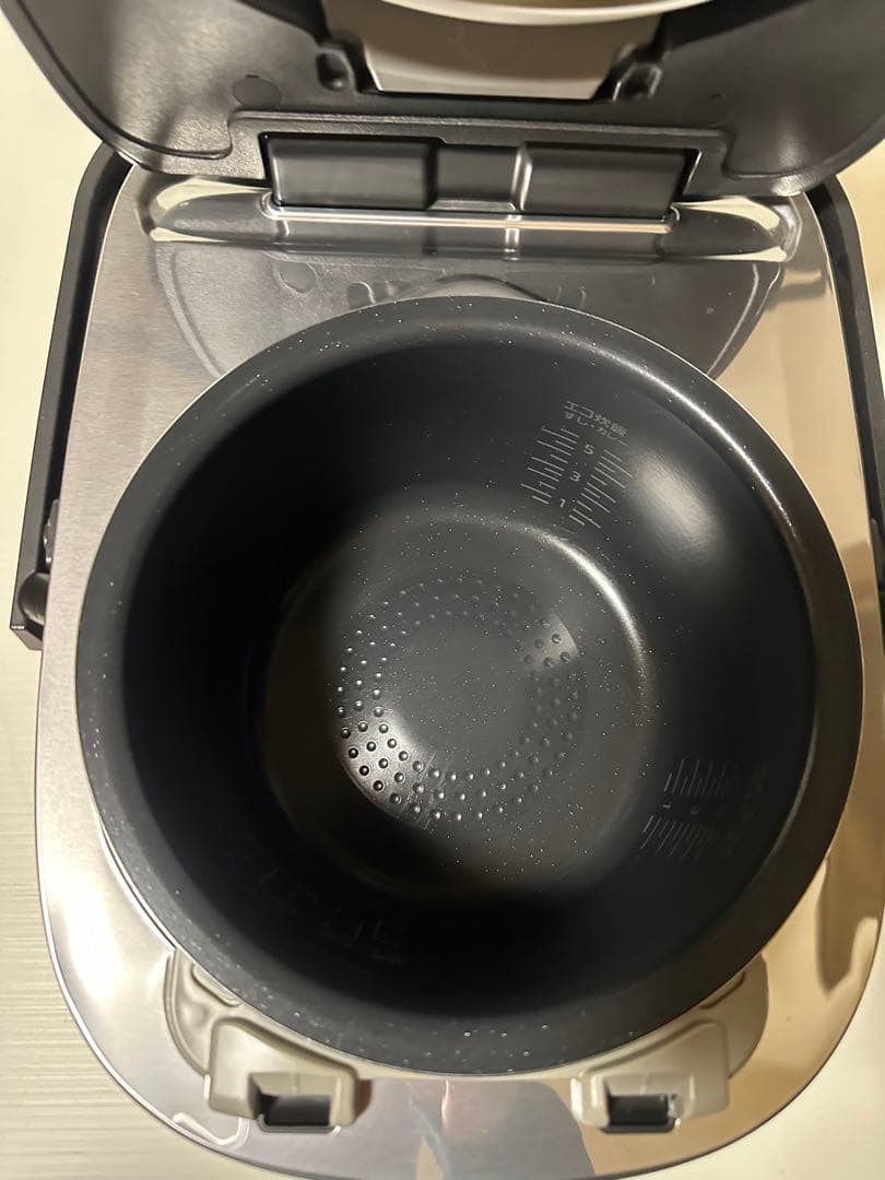 pansonic可変圧力IHジャー炊飯器 SR-M10A 2023