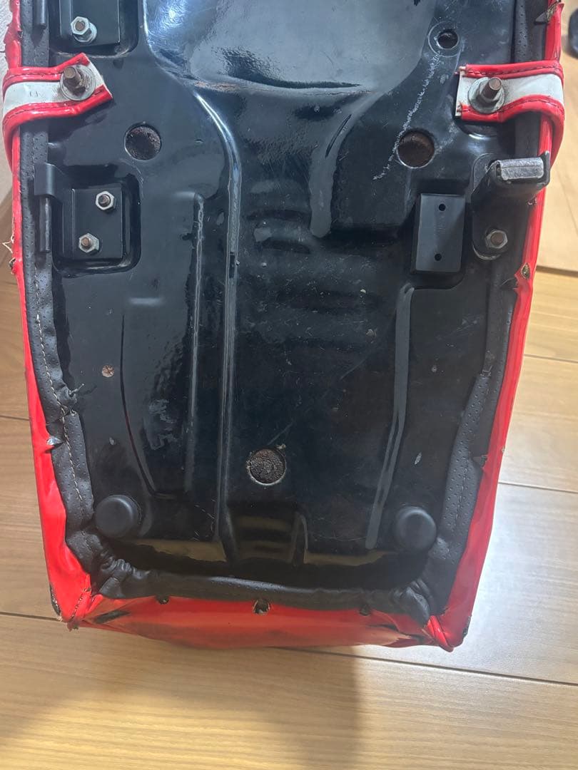 ある gs400 三段シート
