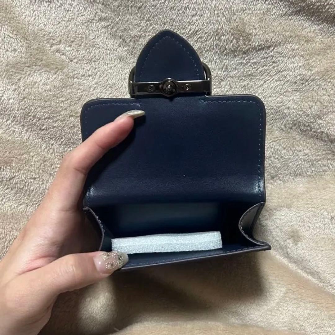 COACH ネイビー 二つ折り財布