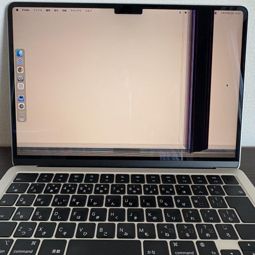 【画面に線多数】　MacBook Air 2022年 M2 13インチ
