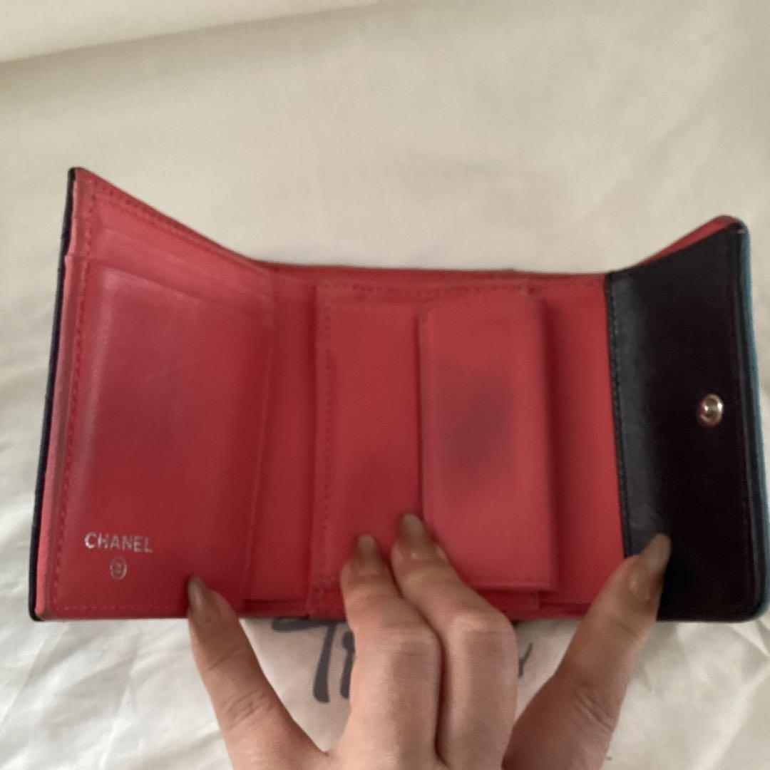 お箱付き　CHANEL 三つ折り財布