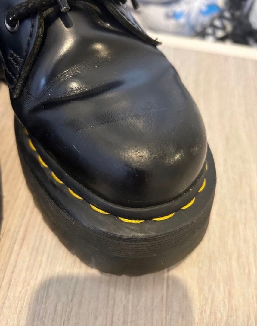 Dr.Martens 8ホール UK4