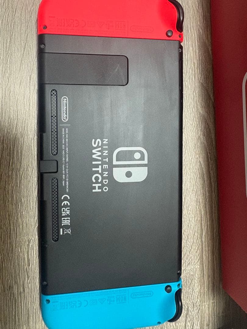 Nintendo Switch ネオンブルー/ネオンレッド