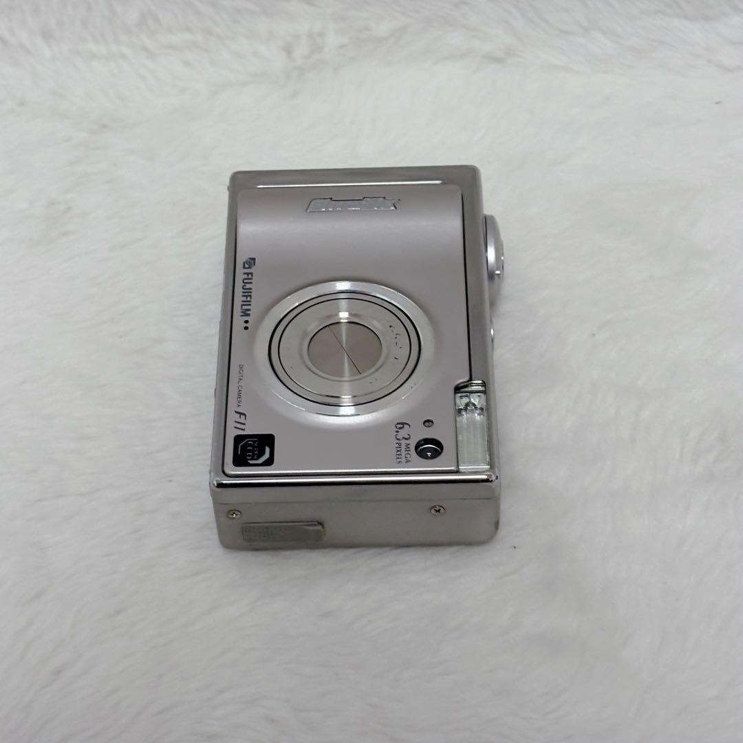 【美品】Fujifilm FinePix F11 6.3メガピクセル