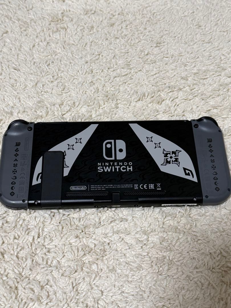 モンハン限定Nintendo Switch Micro SD 256GB付き