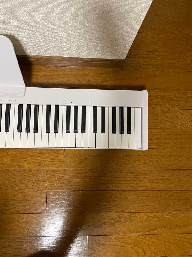 ホワイト 88鍵盤　電子ピアノ 初心者セット