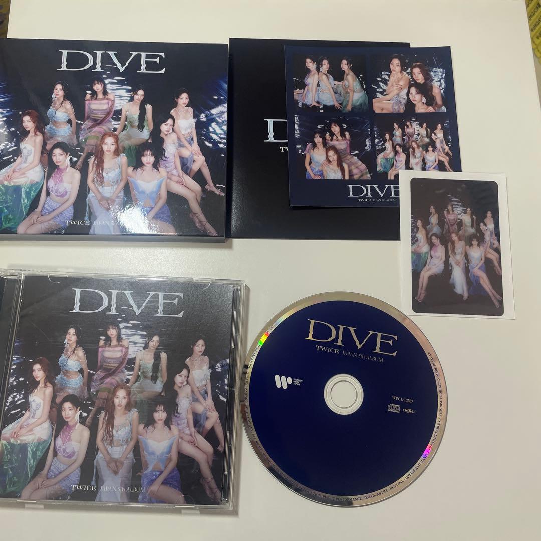 TWICEアルバムまとめ売り