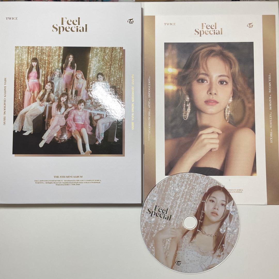 TWICEアルバムまとめ売り