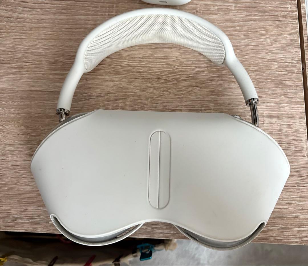 イヤホン AirPods max