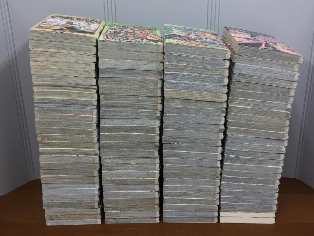 ワンピース　コミック　1-112巻　不揃い　97冊　&巻零等　計100冊セット