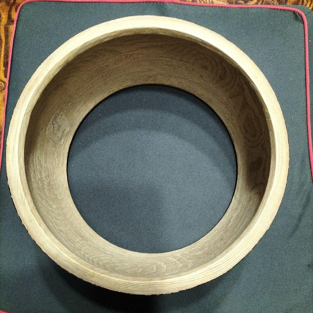 白けやき胴　締太鼓　和太鼓　くり抜き胴　中古品（黒地）