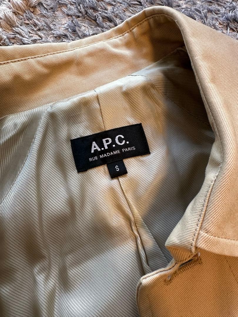 APC ベージュ ステンカラーコート