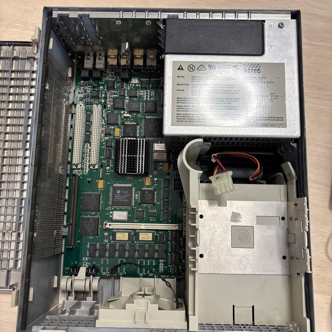 m*e様 Apple Macintosh Quadra 700現状渡し品です⑥