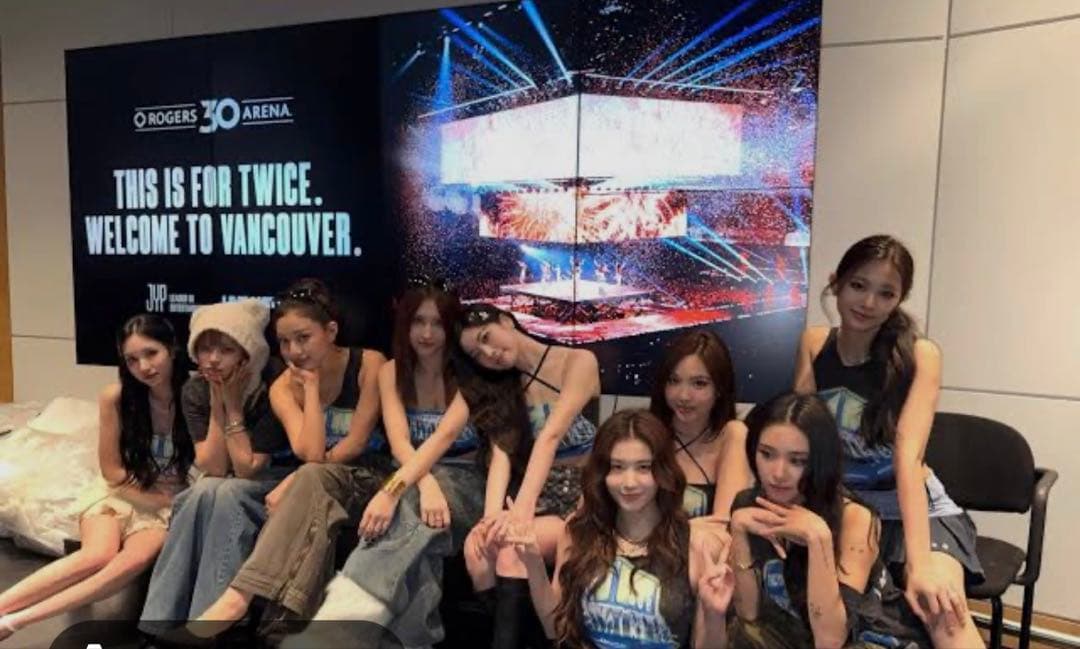 TWICE 2026北米ツアー 限定 Tシャツ Mサイズ