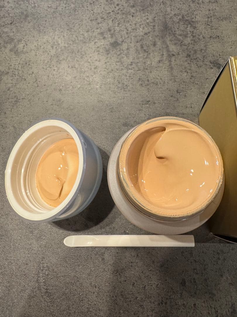 SHISEIDO フューチャーソリューションLX クリームファンデーション