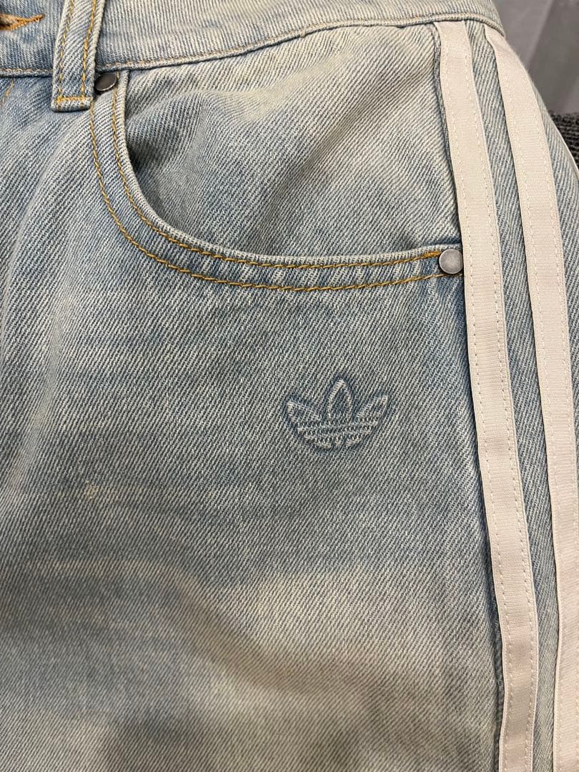 adidas バナナフィット　ウォッシュドデニムパンツ　新品　未使用