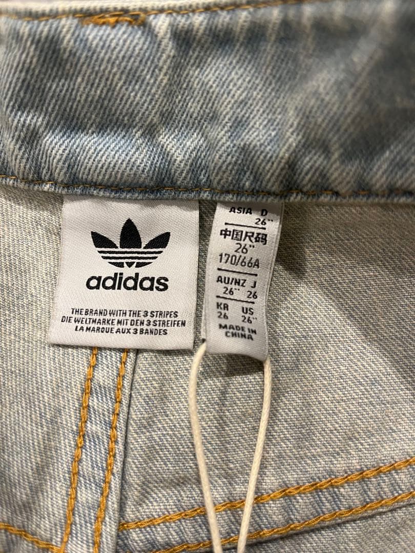 adidas バナナフィット　ウォッシュドデニムパンツ　新品　未使用