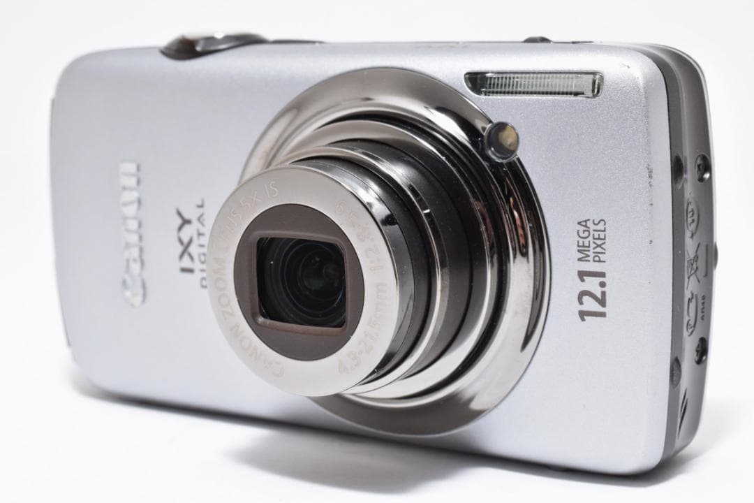《 美品 》 キヤノン　Canon IXY DIGITAL 930IS シルバー