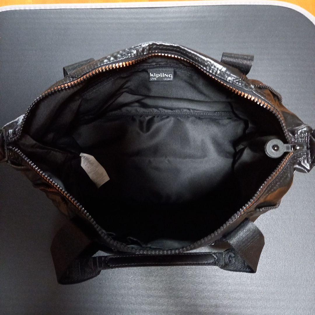 [お値下げ]　Kipling 2way ボストンバッグ 　メタリックな黒