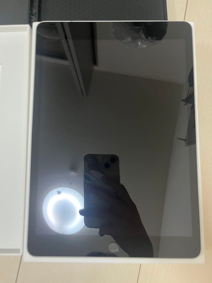 iPad（第9世代）64GB Wi-Fiモデル シルバー 最大容量95%