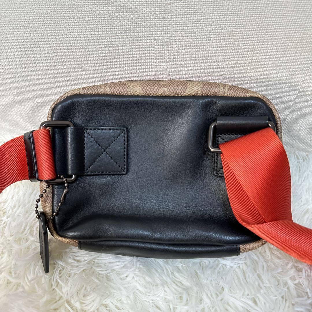 COACH ウエストバッグ シグネチャー柄 ベージュ ターコイズ 76157