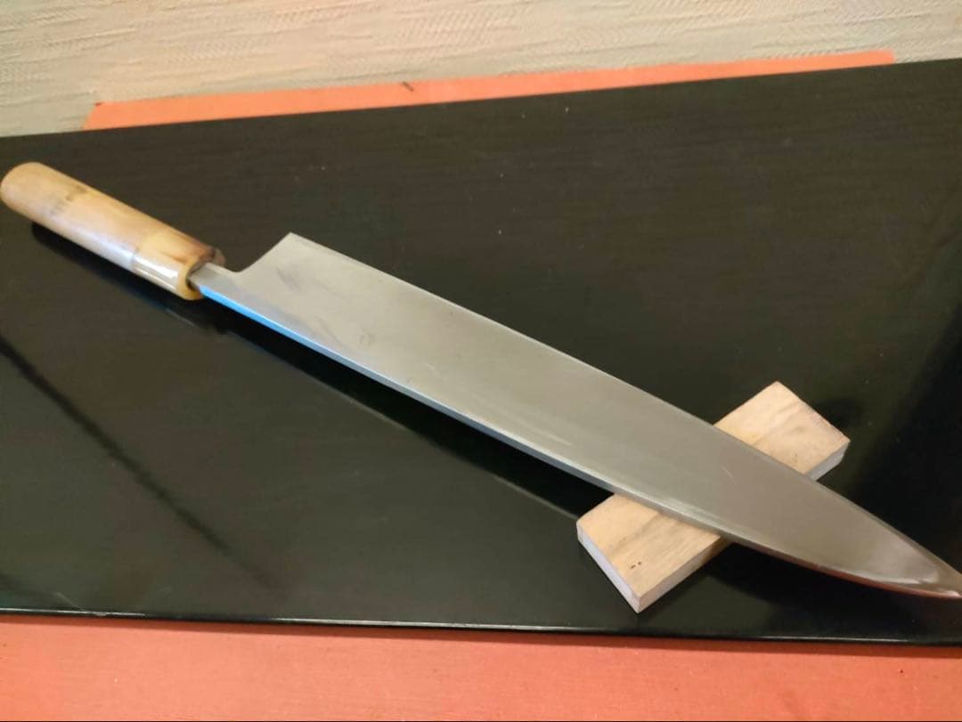 マグロ包丁 職人用 大出刃包丁 刃長30.5㎝ 未使用品