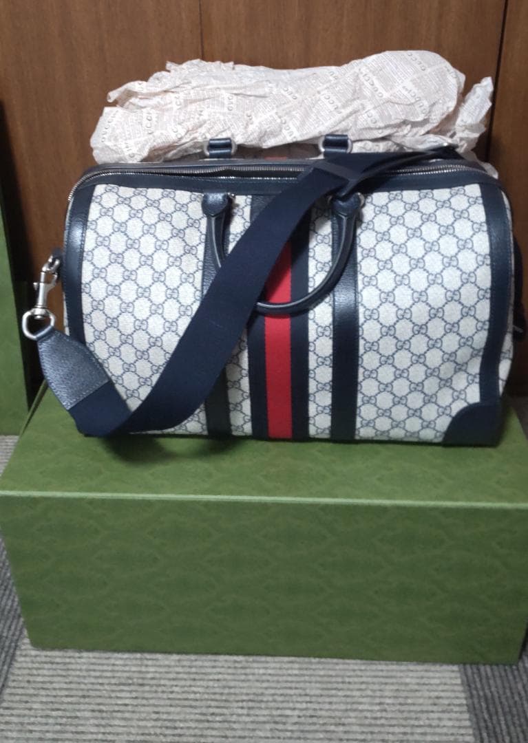 鏡！ GUCCI GGキャンバス ミディアム ボストンバッグ