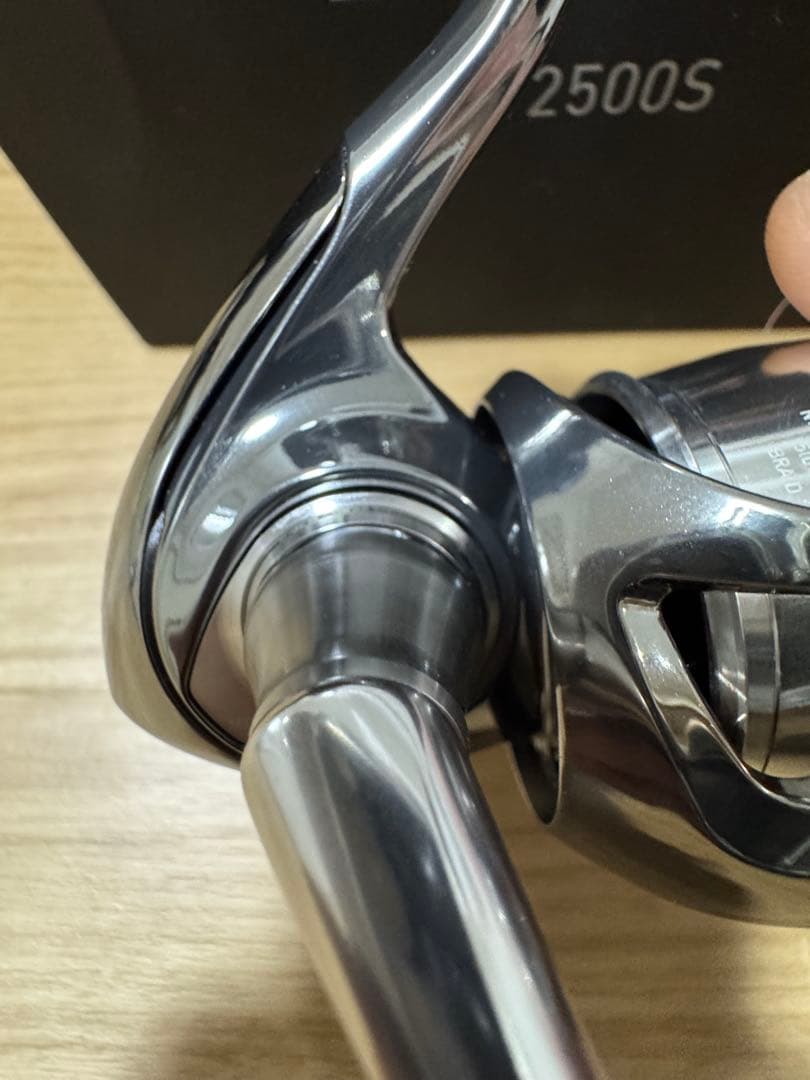 リール DAIWA EXIST LT2500S