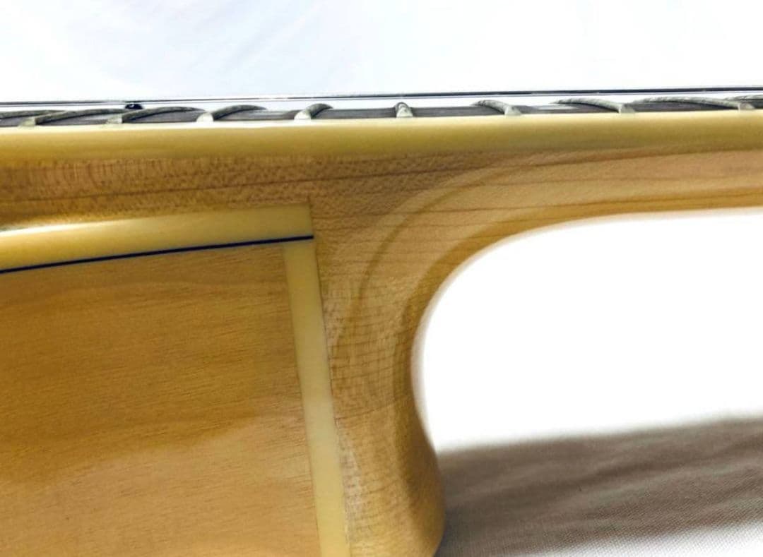 週末特別値引き！Washburn J-3 NK.フルアコ 純正HC付 美品！