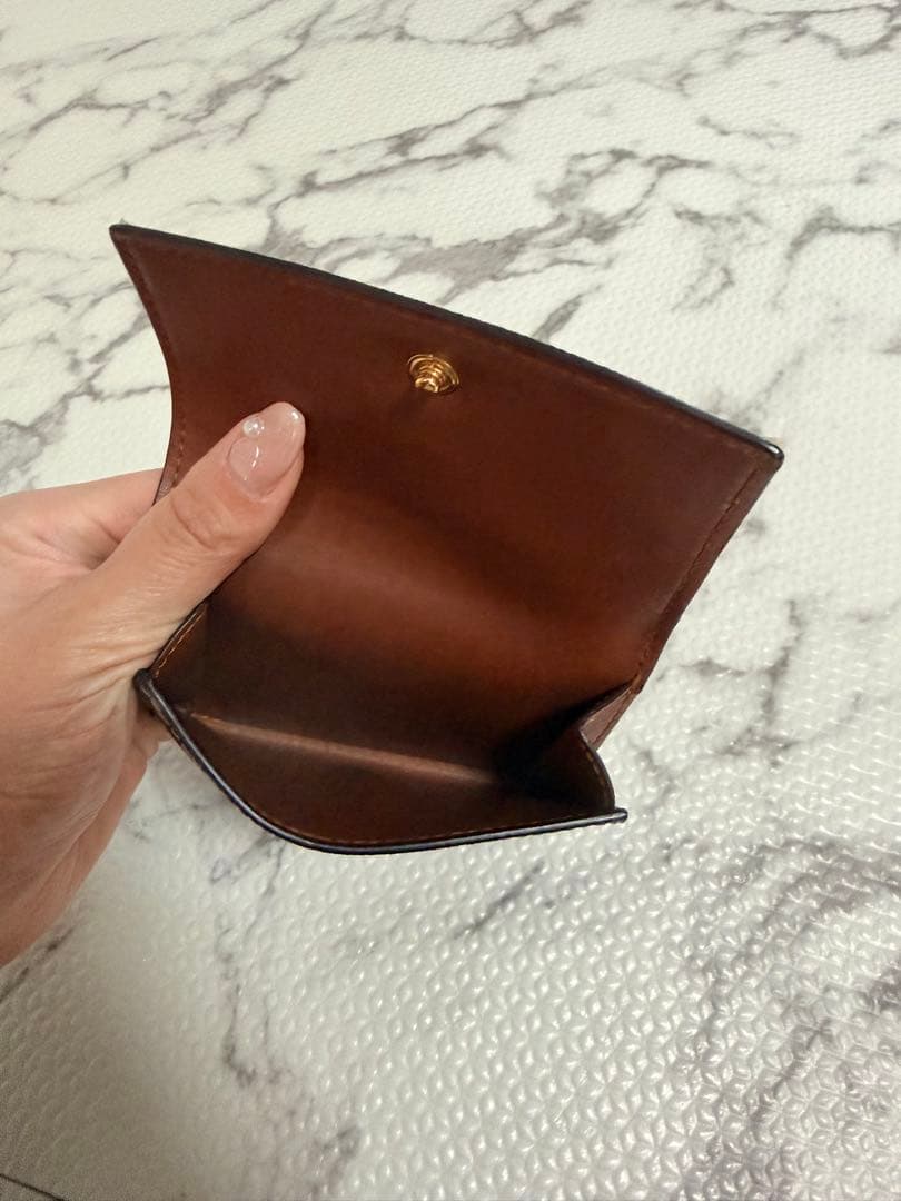 BURBERRY モノグラム 三つ折り財布