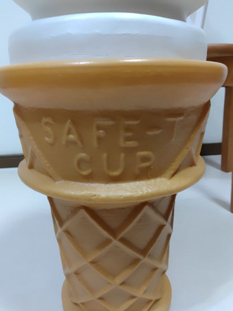 ソフトクリーム アイスクリーム 置物 看板 店舗什器 昭和レトロ