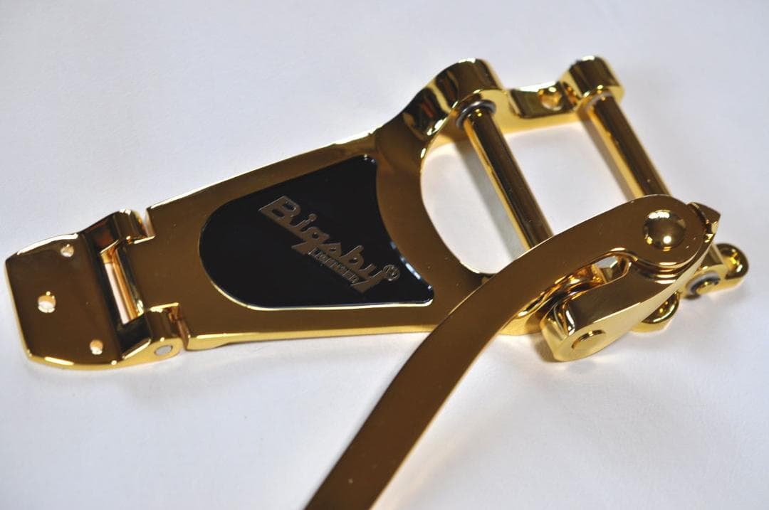 Bigsby Tremolo B70G タイプ Gold トレモロユニット