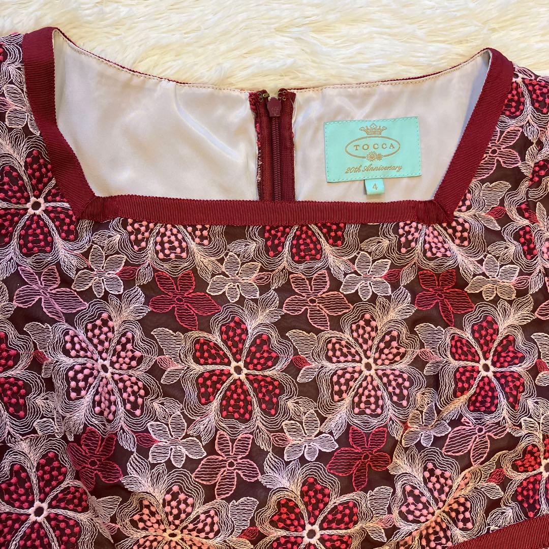 トッカワンピース　花柄総刺繍　赤　TOCCA