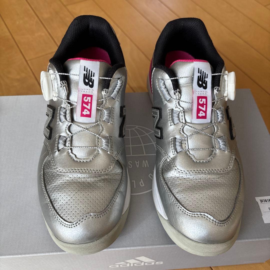 New Balance 574 ゴルフシューズ シルバー/ピンク