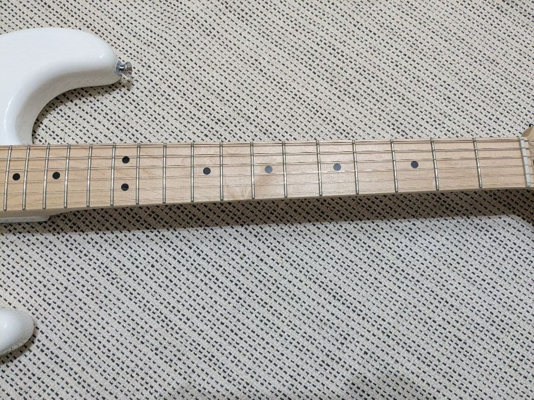 ギター Squire by fender stratocaster mod white