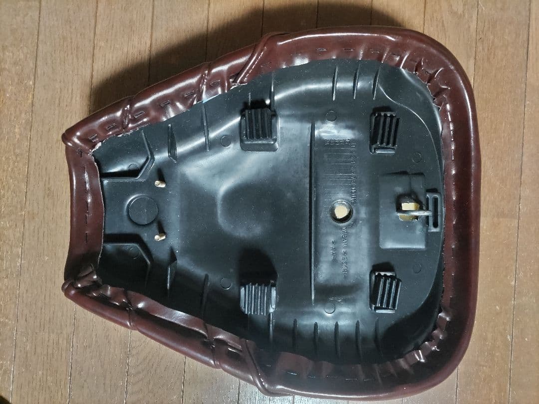 HONDAハンターカブ対応　シングルダイヤモンドシートブラウン
