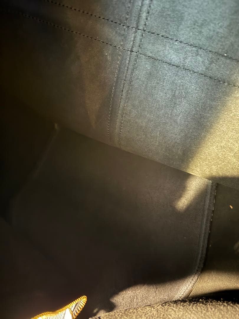 Louis Vuitton エピ キーポル 60 ノアール