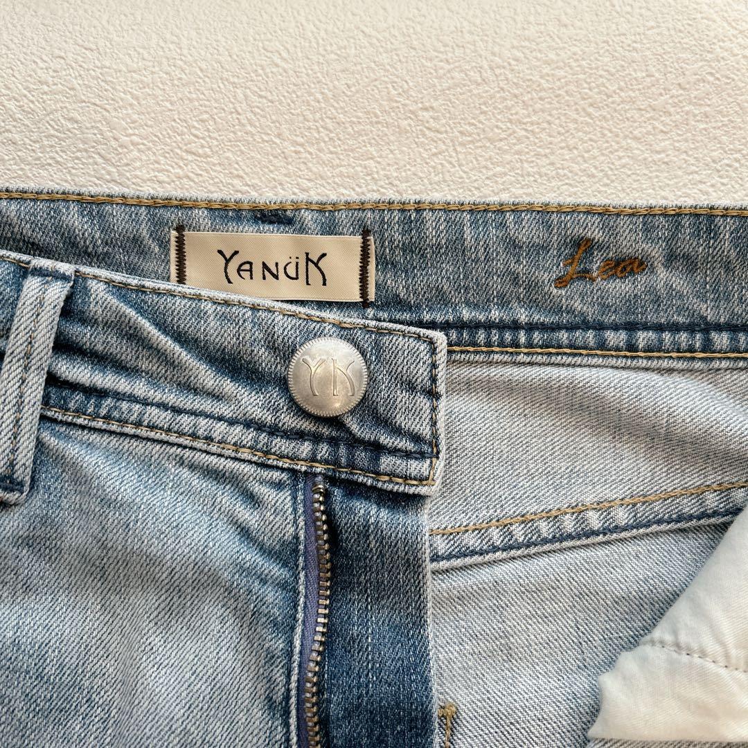 美品✨YANUK ヤヌーク ストレートデニム ボーイズ LEA ダメージ　24